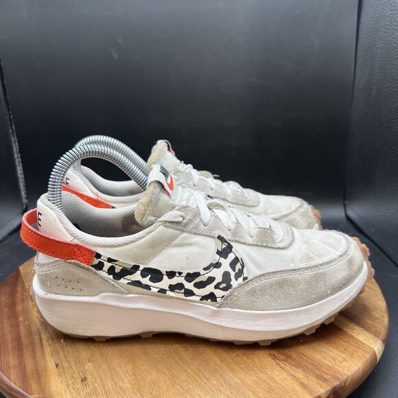 Nike Womens Size 7 Waffle Debut Cheetah DZ5201-100 White Running Shoes Sneakers - Picture 3 of 8